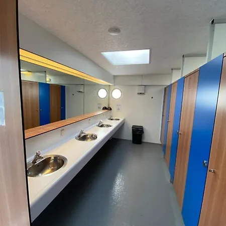 Unieke Slaapervaring Op Een Zeilboot In Het Centrum Van * Ostende